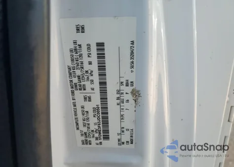 2018 Ford Econoline E350 Super Duty Cutaway Van z USA, uszkodzony, nr VIN 1FDWE3F63JDC00501